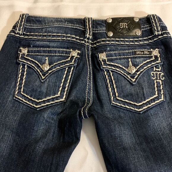 Miss Me size 26 Signature cuffed capris - Picture 3 of 10